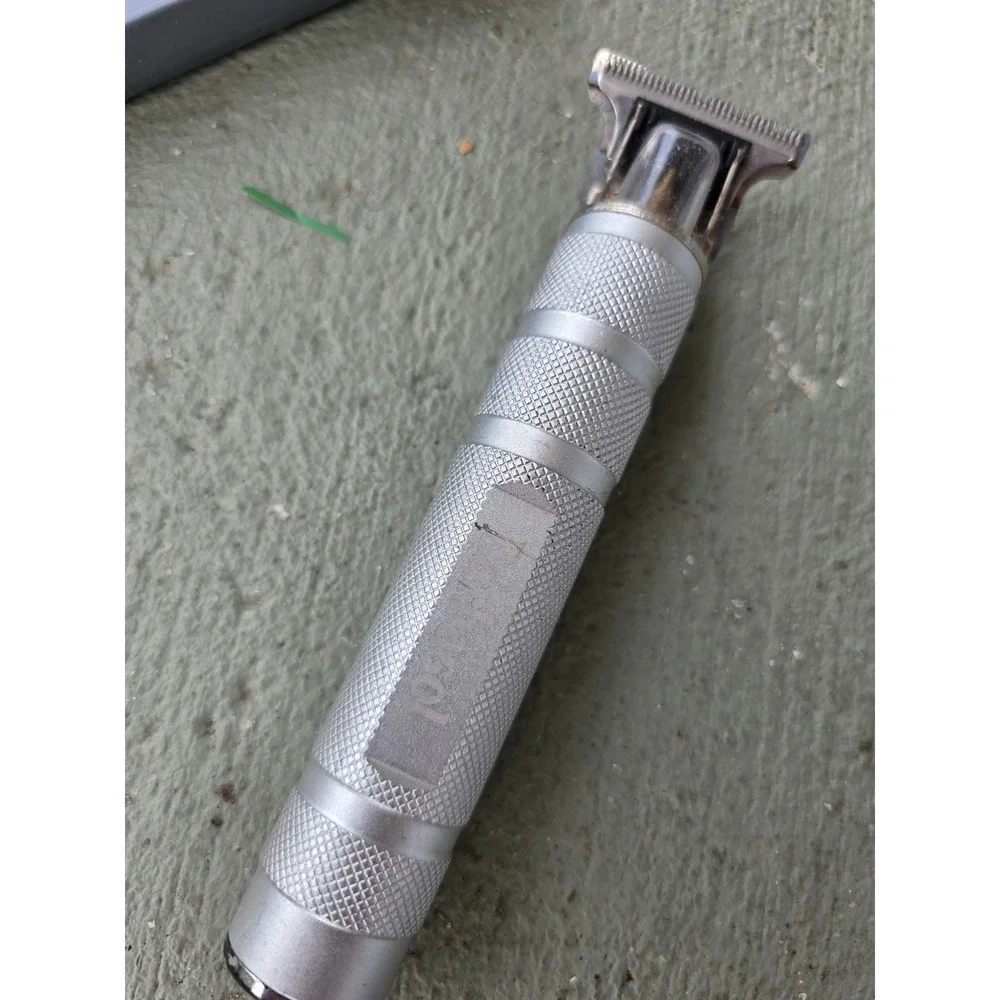 Barbasol Rechargeable T-Blade Hair Trimmer and 3X Magnification Vanity Mirror Z1